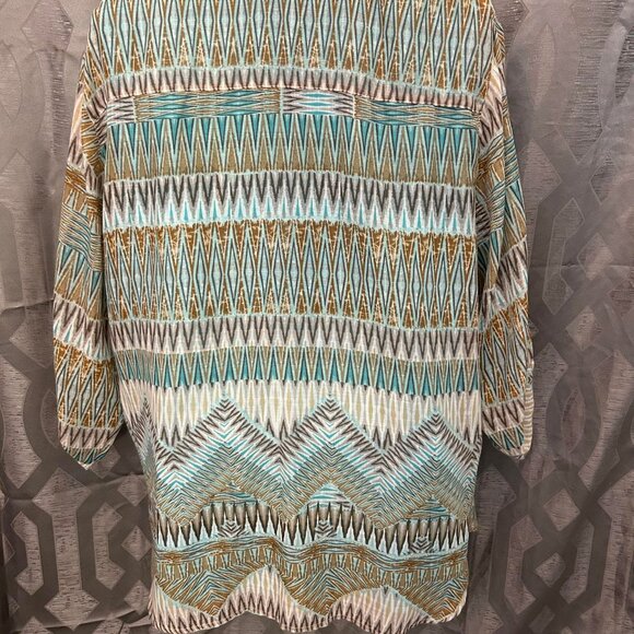 Women's Turquoise & Brown Button-Up Quarter-Length Sleeved Top - Picture 7 of 8